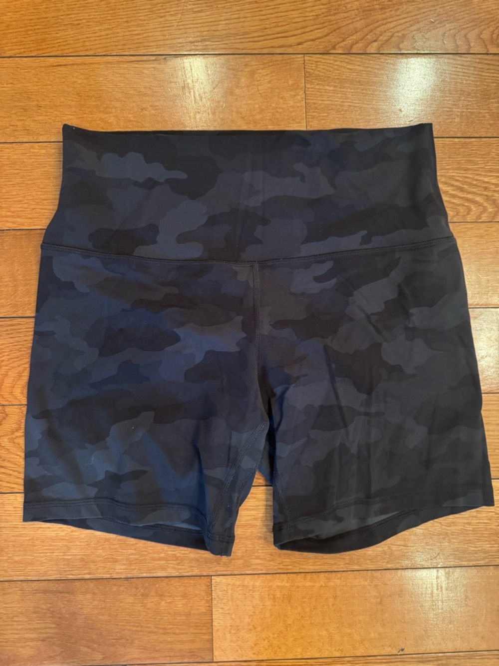 Lululemon Wunder Train High Rise Short 8" Heritage 365 Camo Deep Coal Multi 10